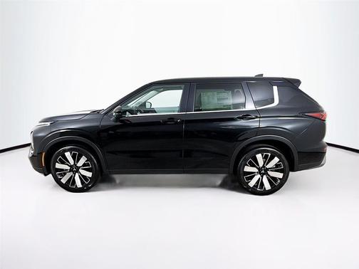 2025 Mitsubishi Outlander SE 2.5 2WD