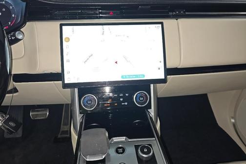 Hakuba Silver Metallic 2023 Land Rover Range Rover Autobiography
