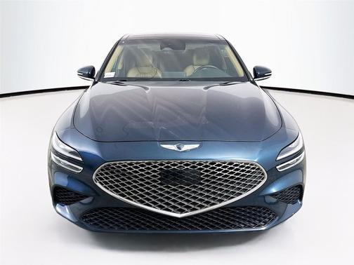 2022 Genesis G70 2.0T AWD