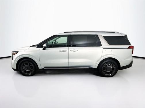 2025 Kia Carnival Hybrid SX