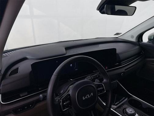 2025 Kia Carnival Hybrid SX