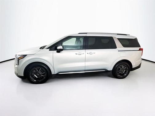 2025 Kia Carnival Hybrid SX