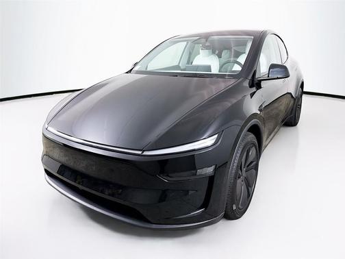2026 Tesla Model Y Premium Rear-Wheel Drive