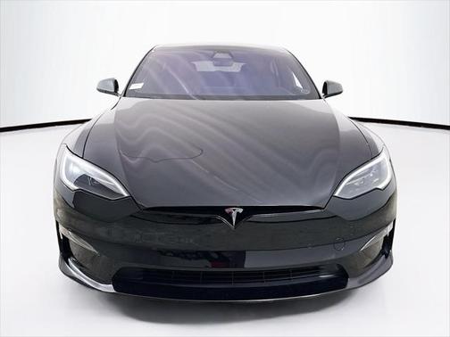 2022 Tesla Model S Plaid