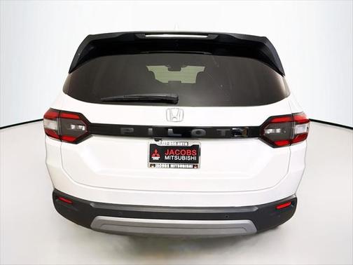 2024 Honda Pilot EX-L 7 Passenger
