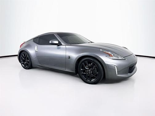 2015 Nissan 370Z Base