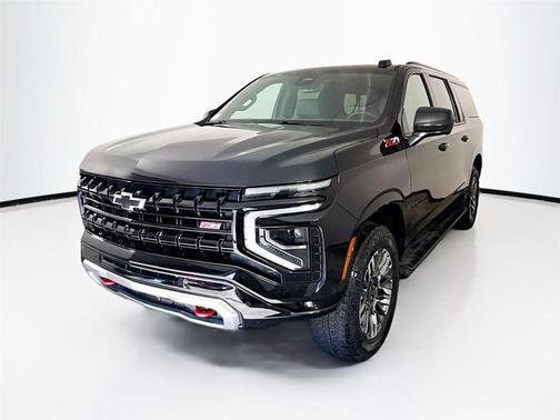2025 Chevrolet Suburban 4WD Z71