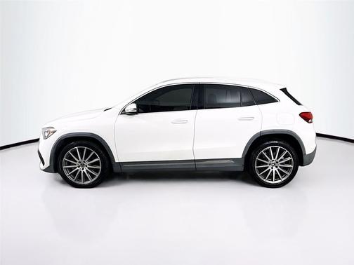 2021 Mercedes-Benz GLA 250 Base 4MATIC