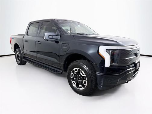 2023 Ford F-150 Lightning XLT