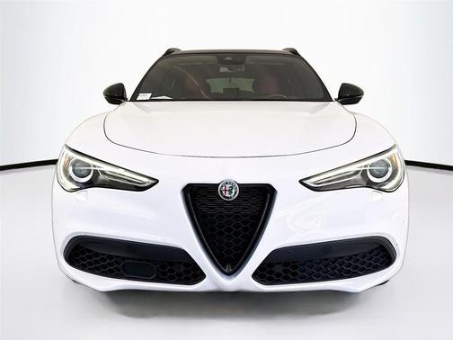 2022 Alfa Romeo Stelvio Ti