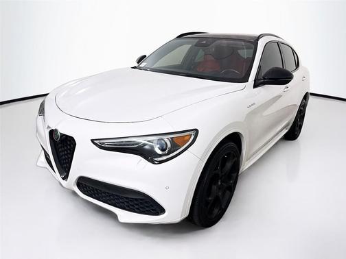 2022 Alfa Romeo Stelvio Ti