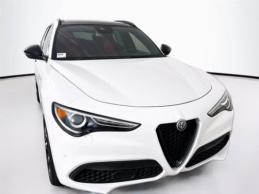 2022 Alfa Romeo Stelvio Ti