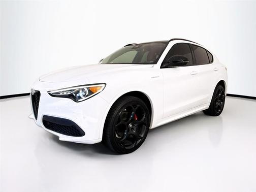 2022 Alfa Romeo Stelvio Ti