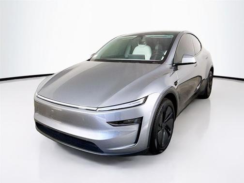 2026 Tesla Model Y Premium Rear-Wheel Drive