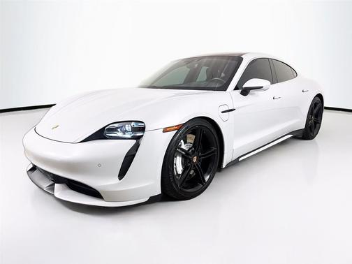 2021 Porsche Taycan Turbo