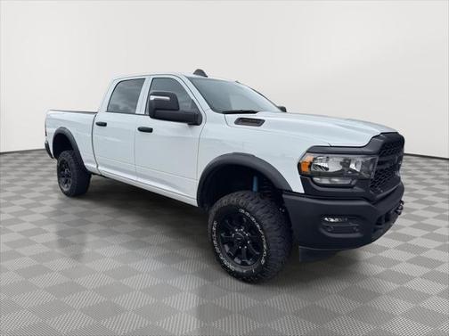 2024 RAM 2500 Tradesman Crew Cab 4x4 6'4' Box