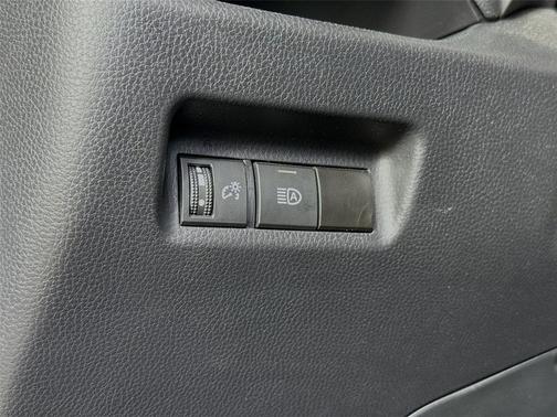 Ice Cap 2024 Toyota RAV4 Hybrid LE