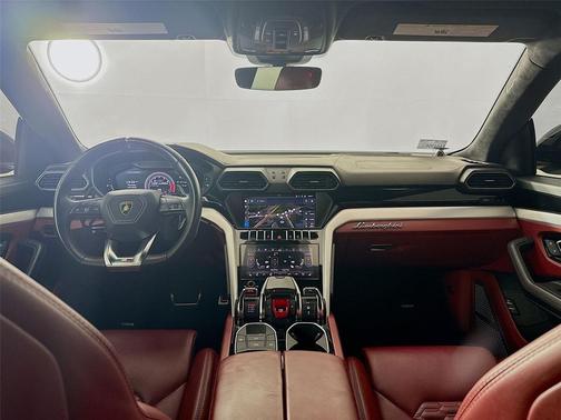 2019 Lamborghini Urus AWD