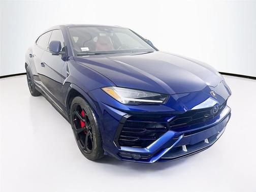 2019 Lamborghini Urus AWD