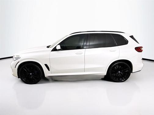 2020 BMW X5 M50i
