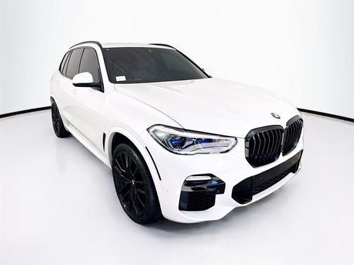 2020 BMW X5 M50i