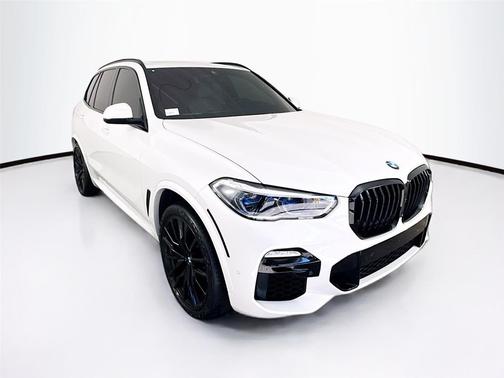 2020 BMW X5 M50i
