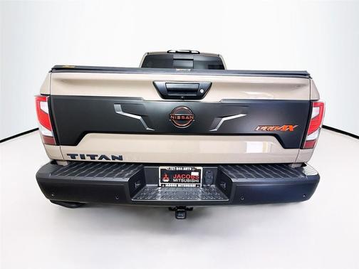 2024 Nissan Titan PRO-4X