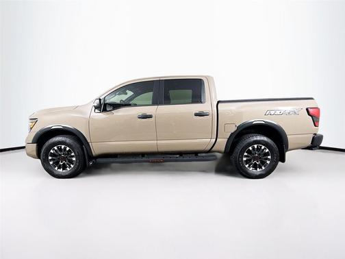 2024 Nissan Titan PRO-4X
