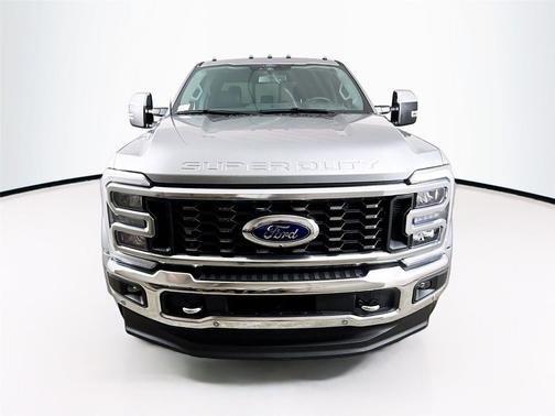 2024 Ford F-450 Lariat