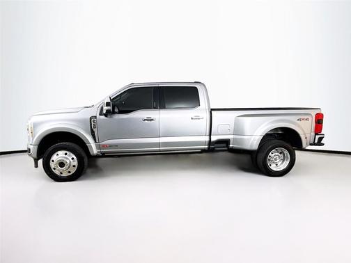 2024 Ford F-450 Lariat