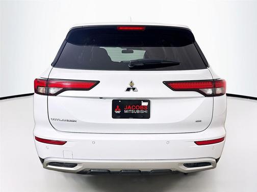 2024 Mitsubishi Outlander SE 2.5 2WD
