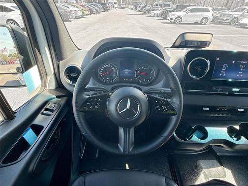 2025 Mercedes-Benz Sprinter 2500 High Roof