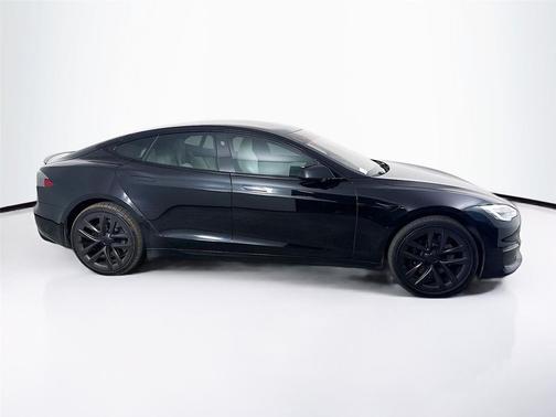 2021 Tesla Model S Plaid