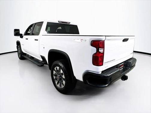 2024 Chevrolet Silverado 2500 Custom