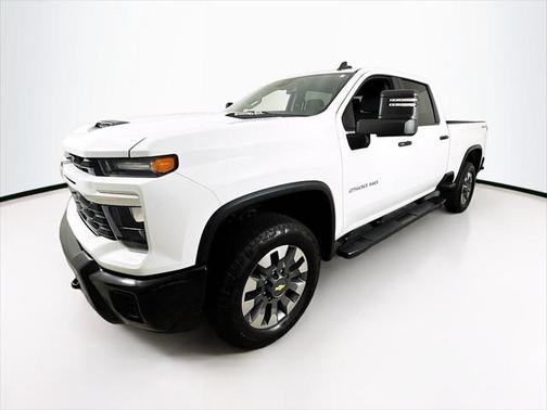 2024 Chevrolet Silverado 2500 Custom