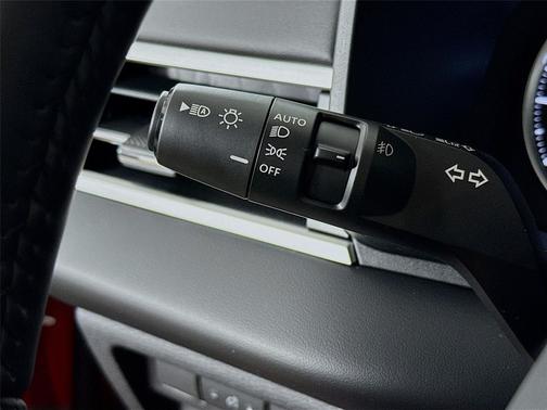 Red Diamond 2026 Mitsubishi Outlander SE 1.5T 2WD