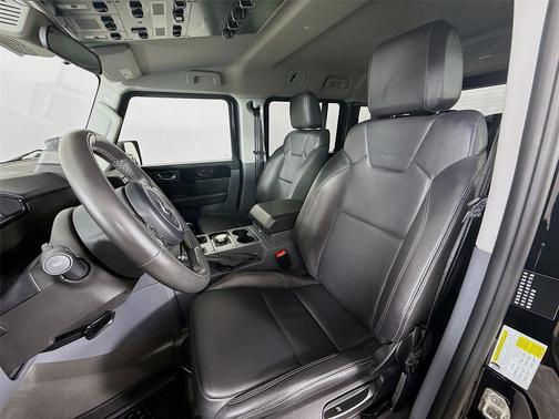 2024 INEOS Grenadier AWD