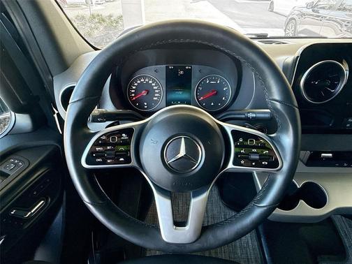 2023 Mercedes-Benz Sprinter 2500 Standard Roof