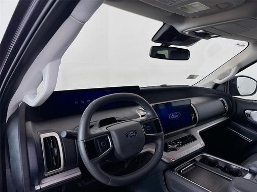 2025 Ford Expedition Max Active 4x2