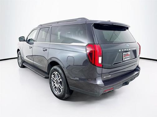 2025 Ford Expedition Max Active 4x2