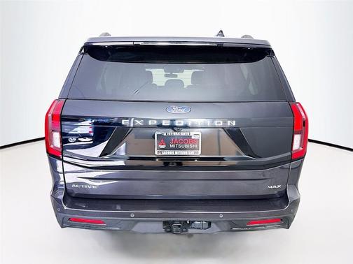 2025 Ford Expedition Max Active 4x2