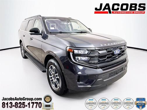 2025 Ford Expedition Max Active 4x2