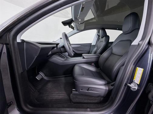 Stealth Grey 2026 Tesla Model Y Premium Rear-Wheel Drive