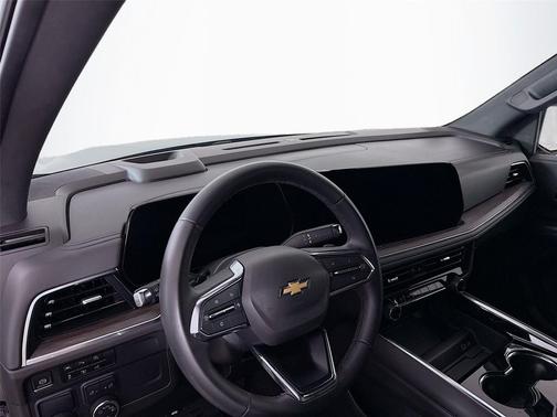 2025 Chevrolet Tahoe LS