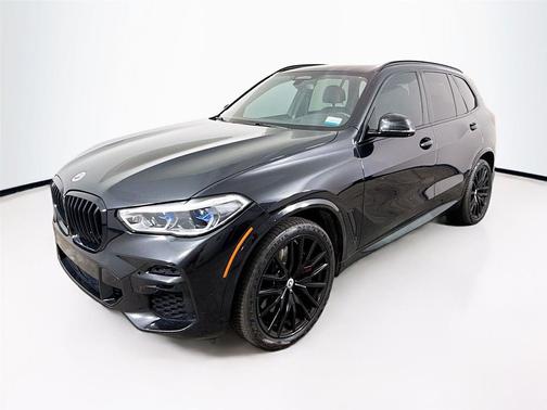 2022 BMW X5 M50i