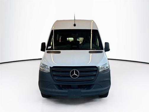 2025 Mercedes-Benz Sprinter 2500 High Roof