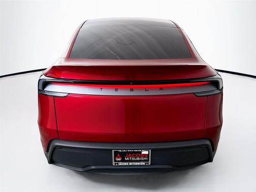 2026 Tesla Model Y Premium Rear-Wheel Drive