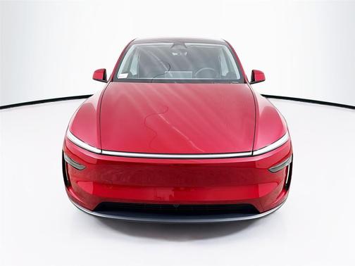 2026 Tesla Model Y Premium Rear-Wheel Drive