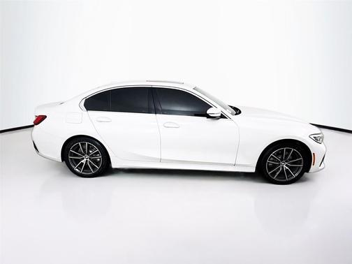 2020 BMW 330 330i