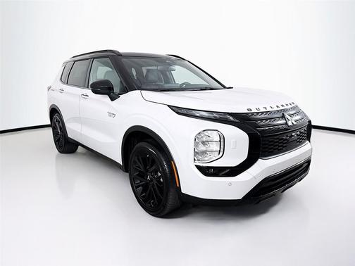 2025 Mitsubishi Outlander PHEV SEL